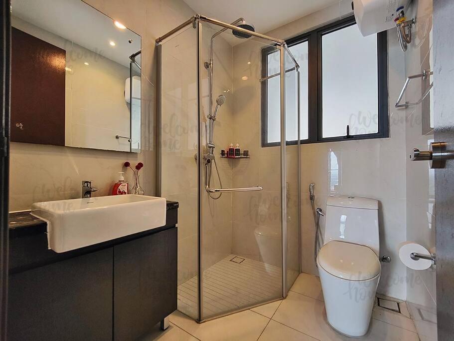 Bay Laurel, Country Garden Danga Bay Homestay By Welcome Home Джохор-Бару Екстер'єр фото