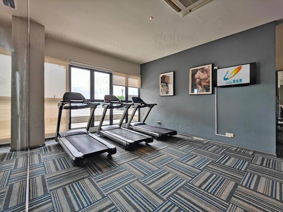 Bay Laurel, Country Garden Danga Bay Homestay By Welcome Home Джохор-Бару Екстер'єр фото